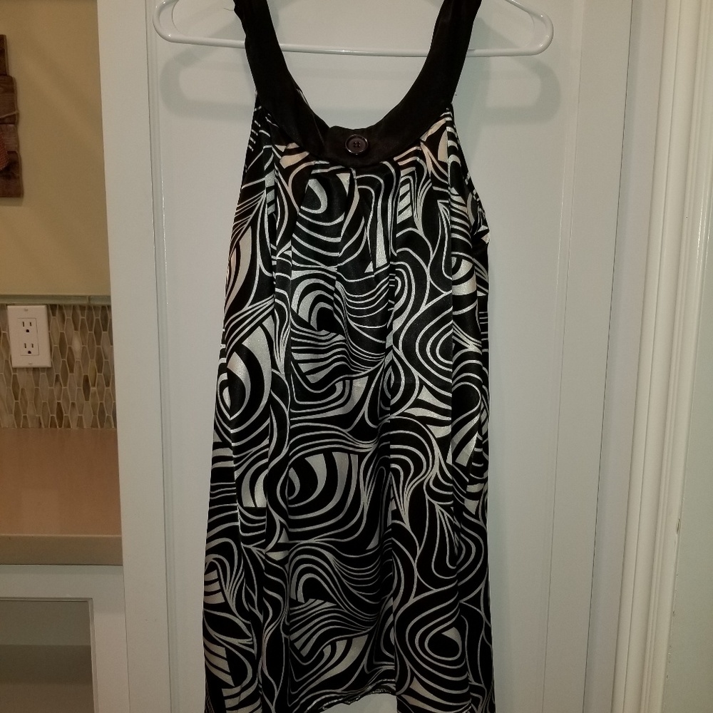 Dress - Picture 4 of 6